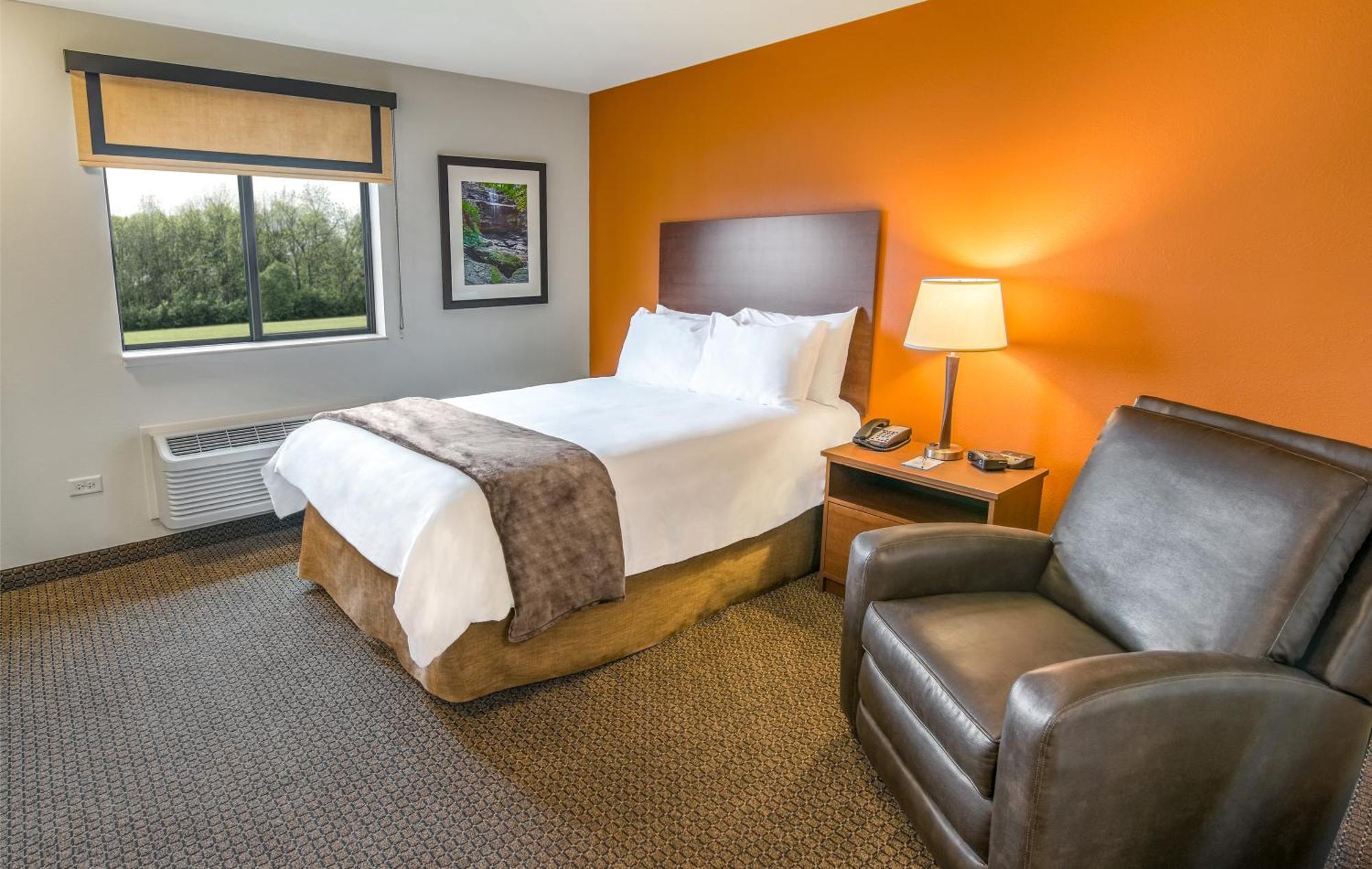 My Place Hotel-marquette, Mi 3*